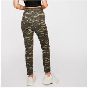 Free People Camouflage High-Waisted Skinny Jeans Green Size 27